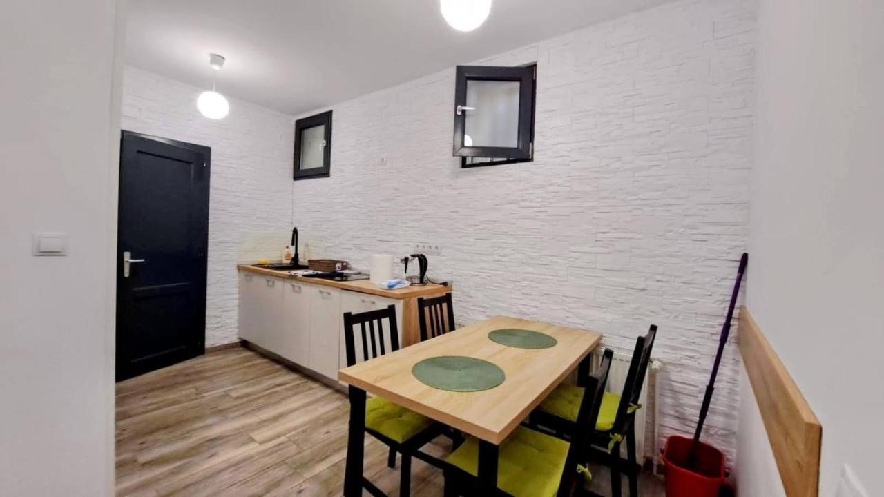 Cosy Studio In The Heart Of Μπρασόβ Εξωτερικό φωτογραφία