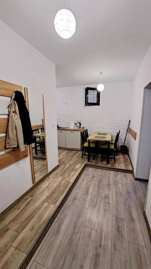 Cosy Studio In The Heart Of Μπρασόβ Εξωτερικό φωτογραφία